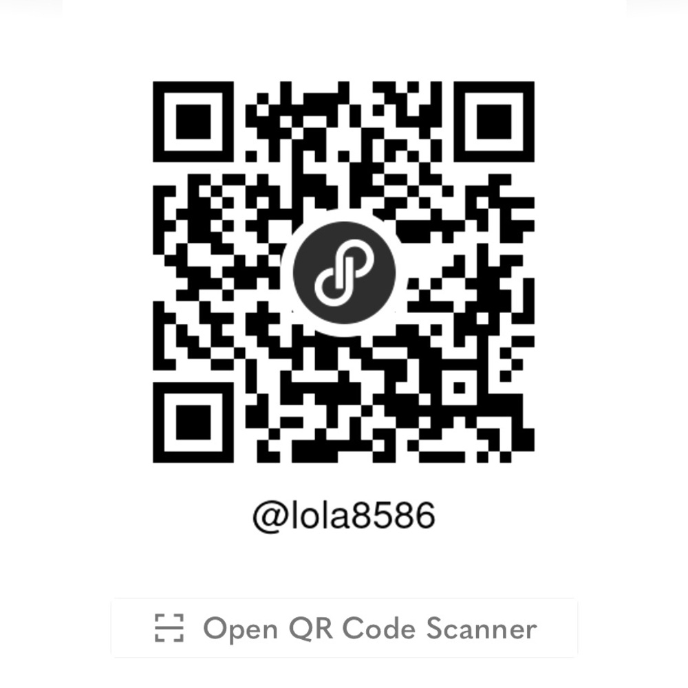 First time to PoshMark ? Use my QR Code and get $10 off to shop. When signing up